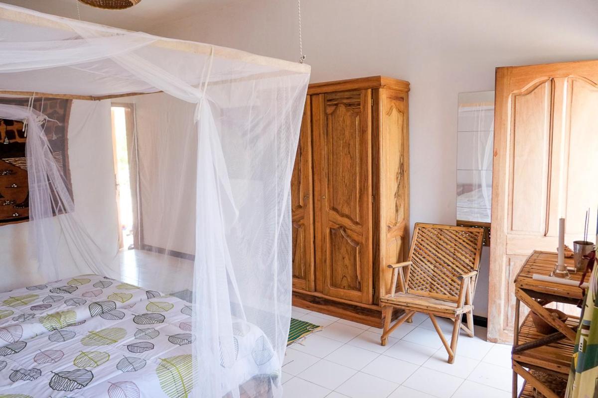 Bed and Breakfast Keur Dofie à Toubab Dialo Extérieur photo